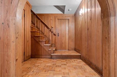 4108 Lk Dr, Milwaukee WI 53211-1719 exterior