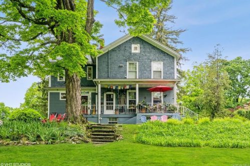234 Main St, Port Jervis, NY 12771-2836