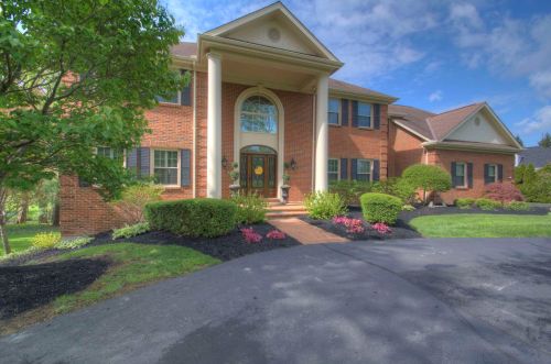221 Walker Ln, Covington, KY 41017-2600