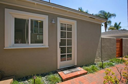 1475 Beryl St, San Diego CA 92109-2212 exterior