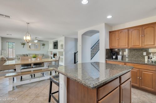 9417 Pioneer St, Tolleson AZ  85353-1504 exterior