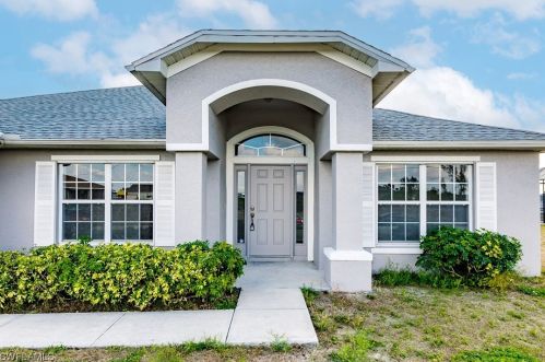 2237 2nd Ave, Cape Coral, FL 33909-4263