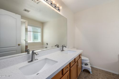 3807 Thunderheart Trl, Gilbert AZ 85297-3571 exterior