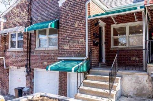 2540 Wilson Ave, Bronx, NY 10469-5609