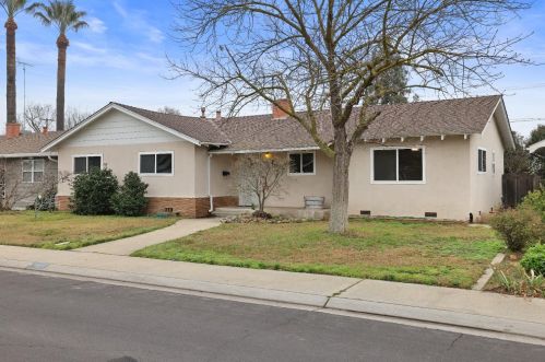 1600 Irene Ave, Modesto, CA 95355-4347