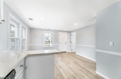 18 Outlook Ave, Mount Olive NJ  07828-2919 exterior