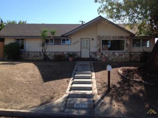 3523 Bucknell St, Bakersfield, CA 93305-1215