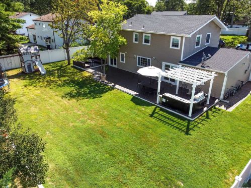 129 Adams St, Deer Park NY  11729-3154 exterior