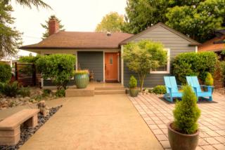 4138 Webster St, Seattle, WA 98136-2131