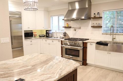 6300 Marina Dr, Orlando, FL 32819-4820