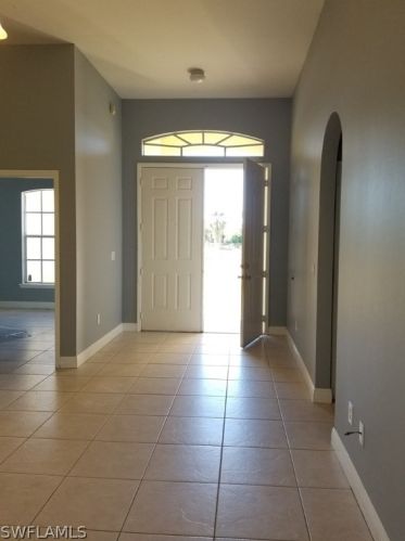 1104 Dorothy Ave, Lehigh Acres, FL 33971-5468