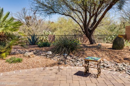 750 Alexis Loop, Green Valley, AZ 85614-5664