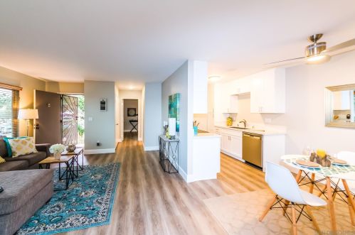 3755 Udall St, San Diego, CA 92107-2440
