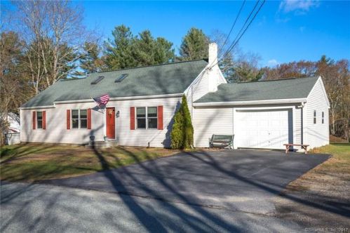 94 Rhode Island Line Rd, Putnam, CT 06260-2613