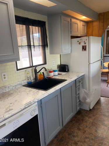 20775 Tara Springs Rd, Black Canyon City, AZ 85324-7202
