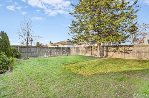 129 Randolph Ave, South Plainfield NJ  07080-4024 exterior