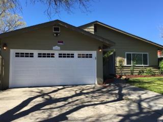 1513 Coolidge St, Fairfield, CA 94533-5221