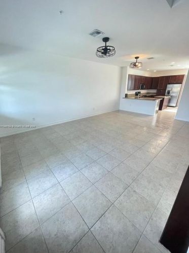 11756 13th Ct, Hollywood FL  33025-2545 exterior