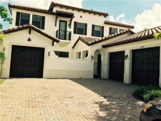 8480 33rd St, Hollywood FL  33024-5287 exterior