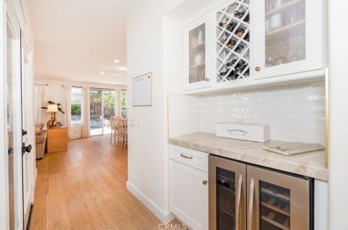 41774 Carleton Way, Temecula CA  92591-1897 exterior