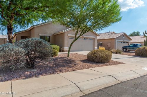 2751 Terrace Ave, Gilbert, AZ 85234-1426