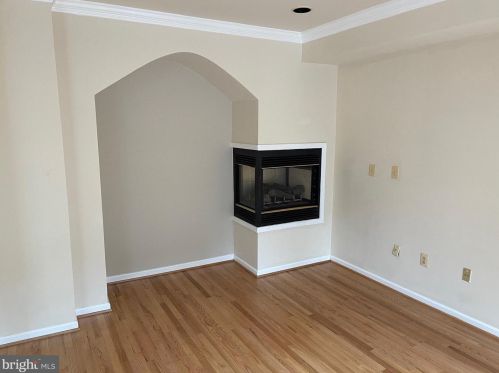 809 Q St, Washington, DC 20001-3200