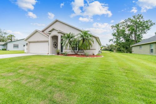 23450 Cherbourg Loop, Land O Lakes, FL 34639-4207