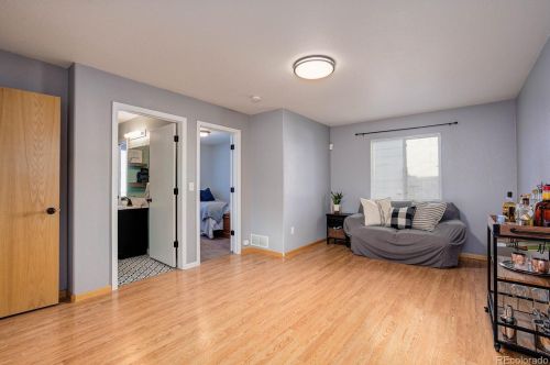 972 Winona Cir, Loveland CO 80537-4585 exterior