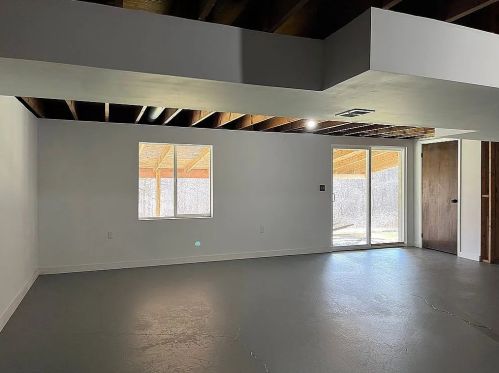 210 Pipestem Rd, Slippery Rock PA  16057-2018 exterior