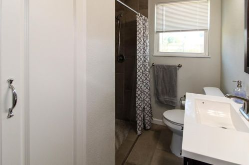 2828 41st Ave, Saint Petersburg FL  33714-4546 exterior