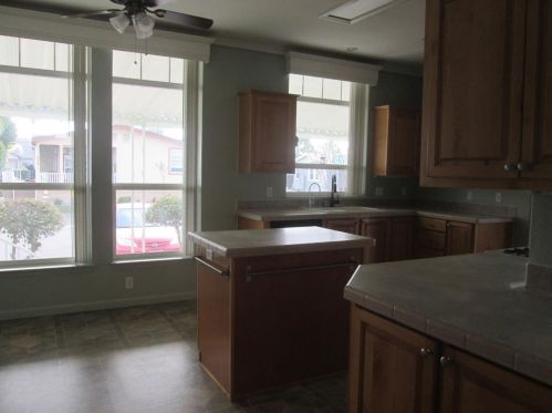 1584 Duke Dr, Livingston CA  95334-9343 exterior