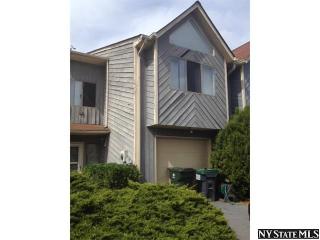 77 Marian Ct, Warwick, NY 10990-4047