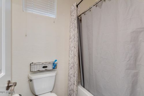 681 Wildhorse Dr, Chandler AZ 85286-6139 exterior