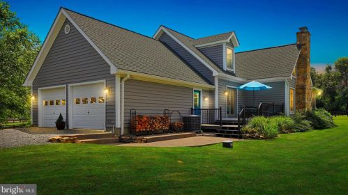 37999 Kite Ln, Lovettsville, VA 20180-2953