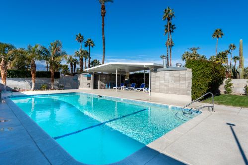 40925 Bob Hope Dr, Rancho Mirage, CA 92270-4414