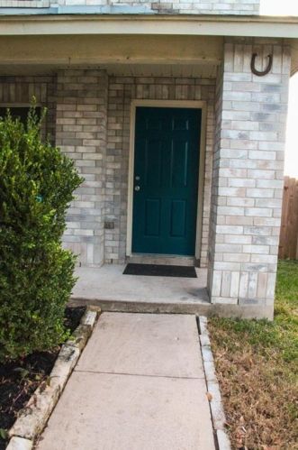 13101 Thome Valley Dr, Del Valle, TX 78617-3490