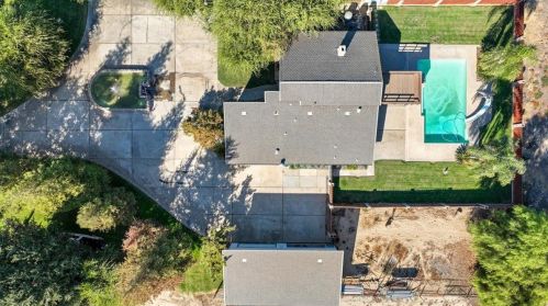 1812 Golf Rd, Turlock CA  95380-9746 exterior