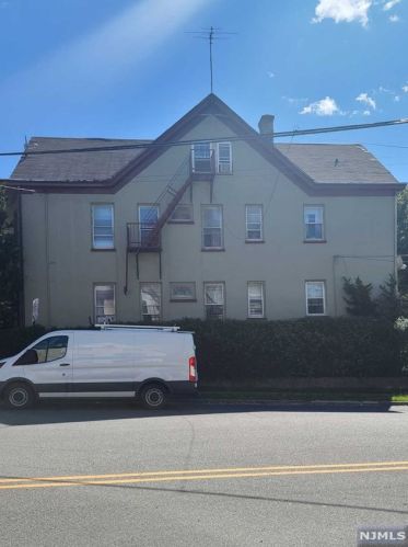 257 Temple St, Paterson NJ  07522-3114 exterior