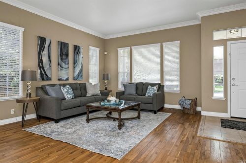 5743 Owls Nest Dr, Santa Rosa CA  95409-4350 exterior