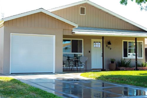 809 Lincoln St, Winters, CA 95694-1505