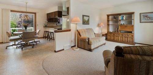 1506 Bluebell Dr, West Bend, WI 53090-1712