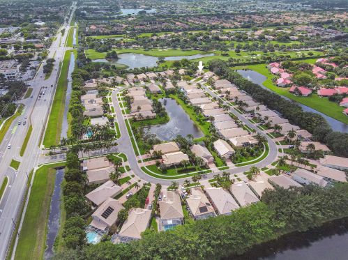7568 Eagle Point Dr, Delray Beach, FL 33446-3481