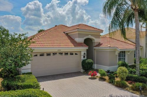 23590 Copperleaf Blvd, Bonita Springs FL 34135-8162 exterior