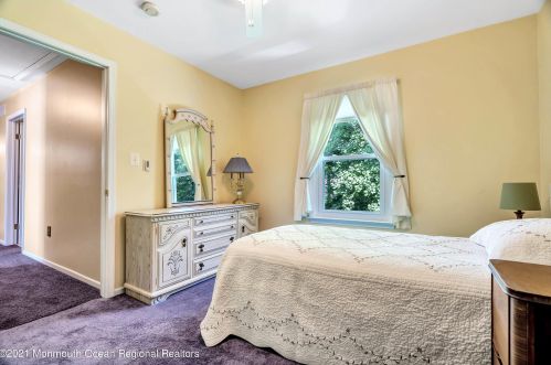 305 Bartley Rd, Jackson Twp NJ  08527-1166 exterior