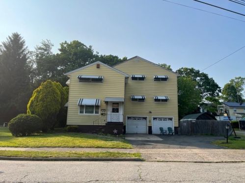324 Merritt St, Bridgeport, CT 06606-3467