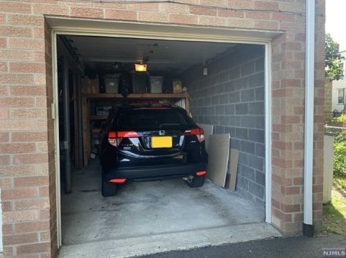 1614 Union Tpke, North Bergen NJ  07047-2582 exterior