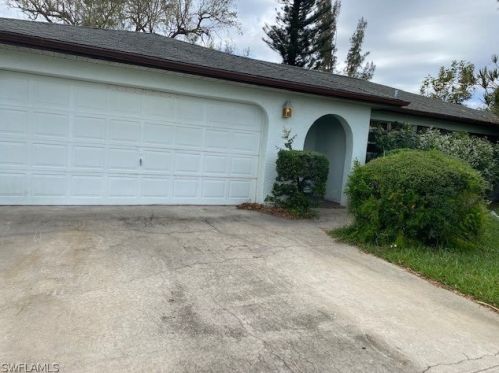 1220 25th Ter, Cape Coral, FL 33904-5724