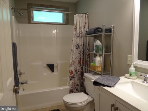 27 Eaton St, Schuylkill Haven PA  17972-1022 exterior