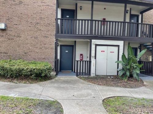 4633 Cason Cove Dr, Orlando, FL 32811-6623
