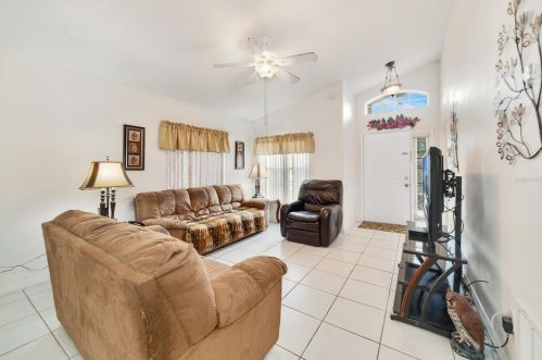 2413 Cancun Ct, Kissimmee, FL 34743-3371